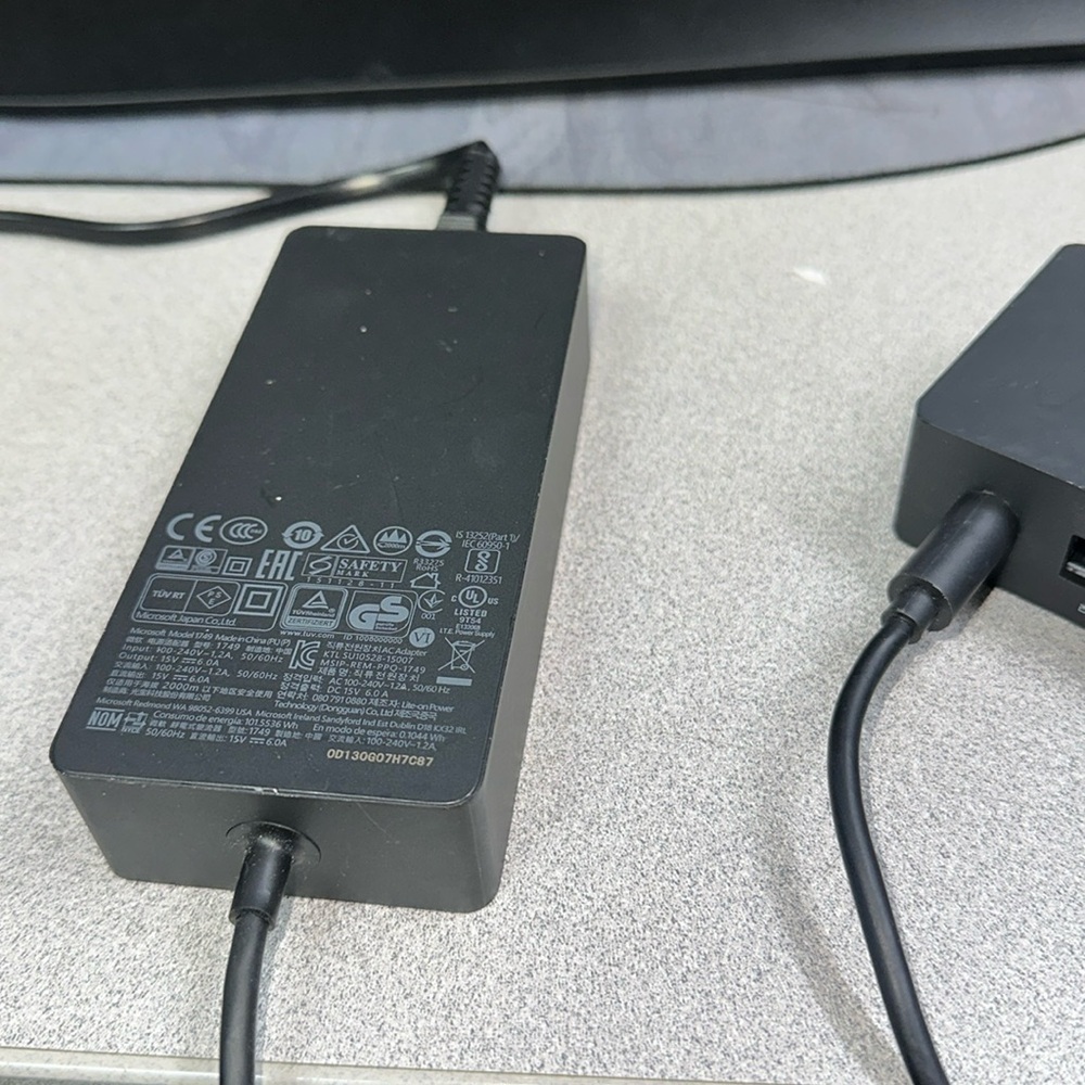 (003) Microsoft Surface  199W 15.35v 12.96AC adapter charger( only)